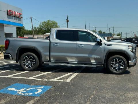 New Sterling Metallic 2026 GMC Sierra 1500 SLT 4WD - photo 3 - Stock #260912
