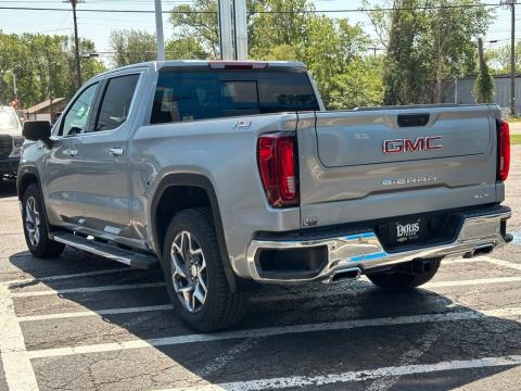 New Sterling Metallic 2026 GMC Sierra 1500 SLT 4WD - photo 7 - Stock #260912