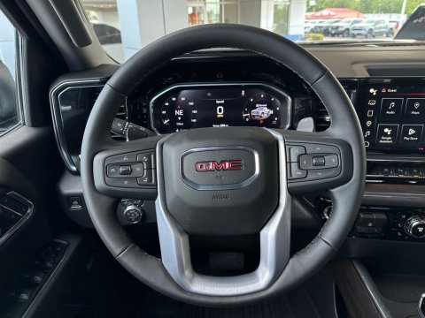 New Onyx Black 2026 GMC Sierra 1500 SLT 4WD - photo 18 - Stock #260869