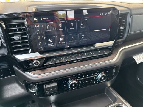 New Onyx Black 2026 GMC Sierra 1500 SLT 4WD - photo 24 - Stock #260869