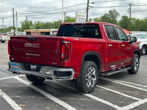 New Volcanic Red Tintcoat 2026 GMC Sierra 1500 SLT 4WD - photo 7 - Stock #260777