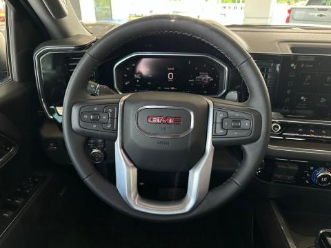New Onyx Black 2026 GMC Sierra 1500 SLT 4WD - photo 18 - Stock #260843
