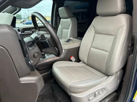 Pre-Owned Pacific Blue Metallic 2023 GMC Sierra 1500 SLT 4WD - photo 13 - Stock #260633A