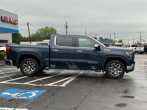 Pre-Owned Pacific Blue Metallic 2023 GMC Sierra 1500 SLT 4WD - photo 4 - Stock #260633A