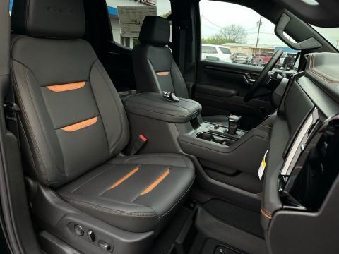 New Onyx Black 2026 GMC Sierra 1500 AT4 4WD - photo 16 - Stock #260767