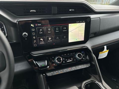 New Onyx Black 2026 GMC Sierra 1500 AT4 4WD - photo 23 - Stock #260767