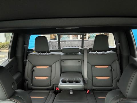 New Onyx Black 2026 GMC Sierra 1500 AT4 4WD - photo 25 - Stock #260767