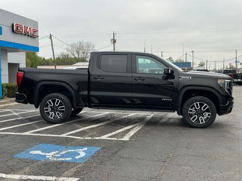 New Onyx Black 2026 GMC Sierra 1500 AT4 4WD - photo 4 - Stock #260767