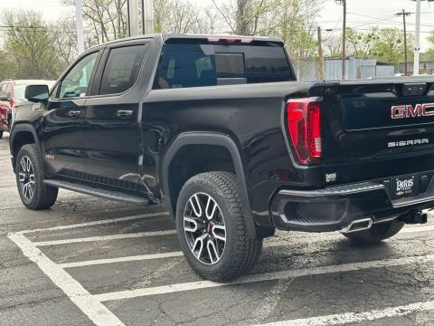 New Onyx Black 2026 GMC Sierra 1500 AT4 4WD - photo 8 - Stock #260767