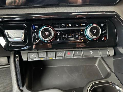 New Sterling Metallic 2026 GMC Sierra 1500 AT4 4WD - photo 24 - Stock #260801