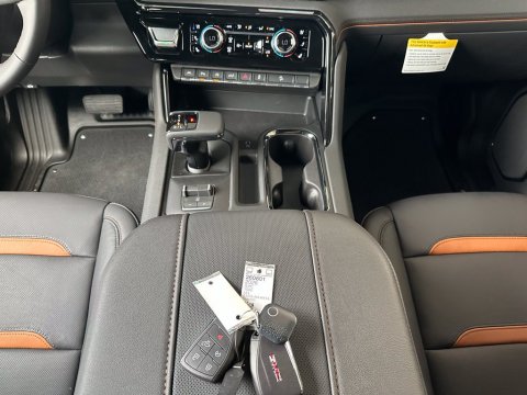 2026 GMC Sierra 1500 AT4 - Photo 21