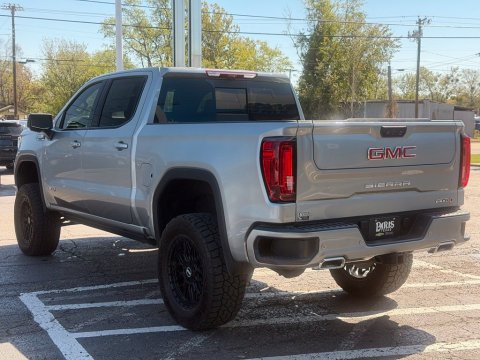 2026 GMC Sierra 1500 AT4 - Photo 8