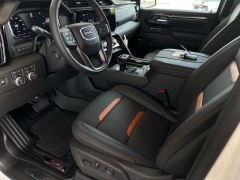 New Summit White 2026 GMC Sierra 1500 AT4 4WD - photo 8 - Stock #260882
