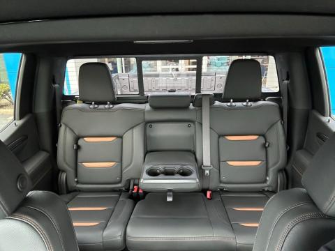 New Sterling Metallic 2026 GMC Sierra 1500 AT4 4WD - photo 25 - Stock #260766