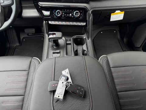 New Onyx Black 2026 GMC Sierra 1500 AT4X 4WD - photo 20 - Stock #261273