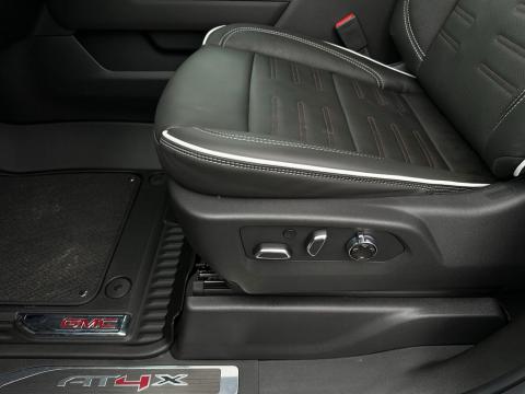 New Sterling Metallic 2026 GMC Sierra 1500 AT4X 4WD - photo 11 - Stock #260887