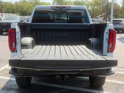 New Summit White 2026 GMC Sierra 1500 AT4X 4WD - photo 7 - Stock #261251