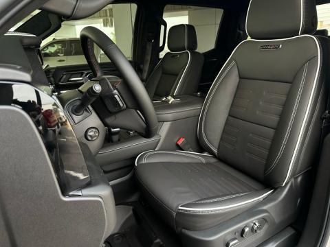 New Coastal Dune 2026 GMC Sierra 1500 AT4X 4WD - photo 12 - Stock #260861