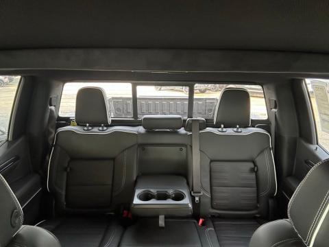 New Coastal Dune 2026 GMC Sierra 1500 AT4X 4WD - photo 25 - Stock #260861