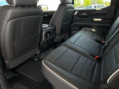New Onyx Black 2026 GMC Sierra 1500 AT4X 4WD - photo 13 - Stock #260886