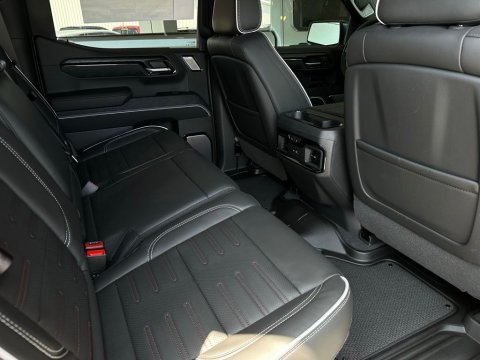 New Onyx Black 2026 GMC Sierra 1500 AT4X 4WD - photo 16 - Stock #260886
