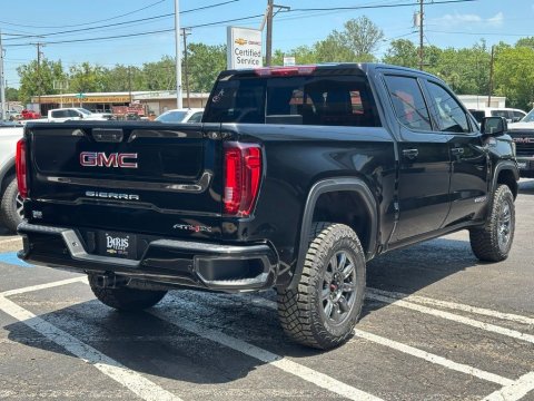 New Onyx Black 2026 GMC Sierra 1500 AT4X 4WD - photo 7 - Stock #260886