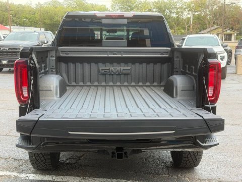 New Onyx Black 2026 GMC Sierra 1500 AT4X 4WD - photo 19 - Stock #261269