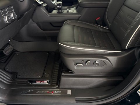 New Onyx Black 2026 GMC Sierra 1500 AT4X 4WD - photo 23 - Stock #261269