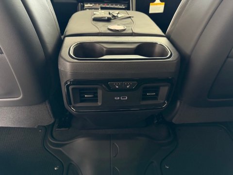 New Onyx Black 2026 GMC Sierra 1500 AT4X 4WD - photo 33 - Stock #261269