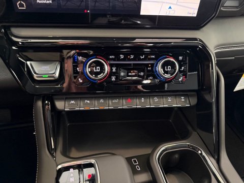 New Onyx Black 2026 GMC Sierra 1500 AT4X 4WD - photo 36 - Stock #261269
