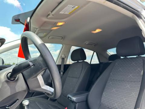 Pre-Owned Silky Silver 2022 Kia Rio S FWD - photo 14 - Stock #X2487