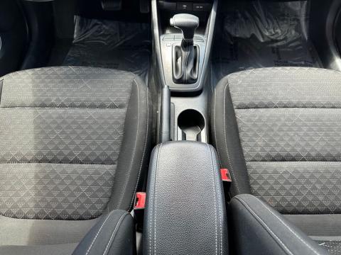 Pre-Owned Silky Silver 2022 Kia Rio S FWD - photo 21 - Stock #X2487