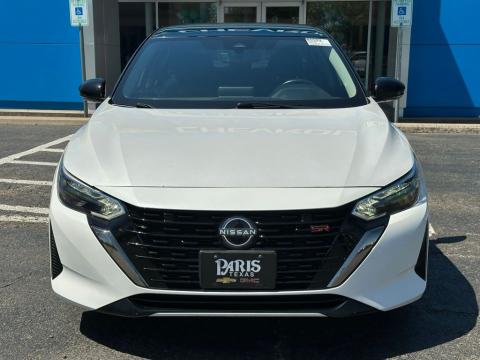 Pre-Owned Aspen White Tricoat/Super Black 2024 Nissan Sentra SR FWD - photo 2 - Stock #B5589