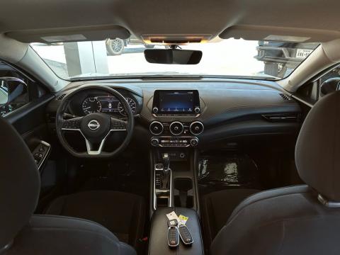 Pre-Owned Aspen White Tricoat/Super Black 2024 Nissan Sentra SR FWD - photo 20 - Stock #B5589