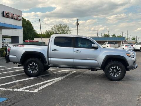 Pre-Owned Silver Sky Metallic 2020 Toyota Tacoma TRD Off-Road 4WD - photo 4 - Stock #B5593