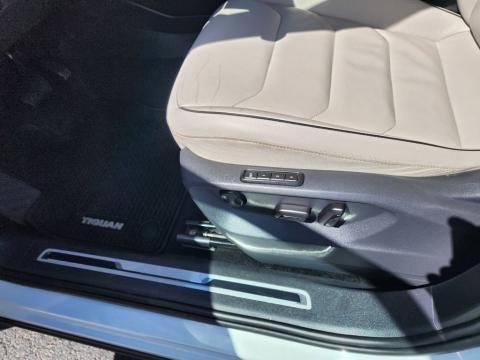 2019 Volkswagen Tiguan 2.0T SEL Premium