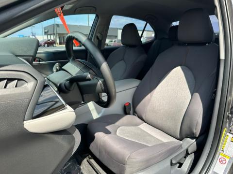 Pre-Owned Predawn Gray Mica 2018 Toyota Camry L FWD - photo 13 - Stock #X2438