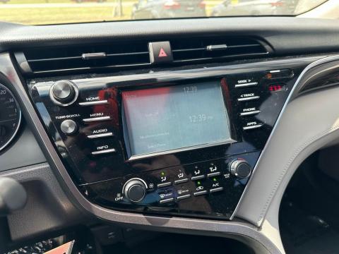 Pre-Owned Predawn Gray Mica 2018 Toyota Camry L FWD - photo 24 - Stock #X2438