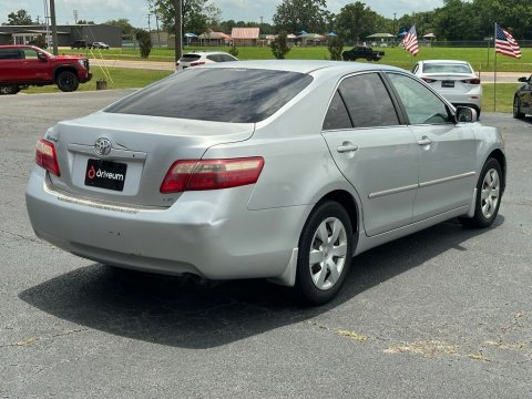 Pre-Owned  2009 Toyota Camry LE FWD - photo 6 - Stock #X2506