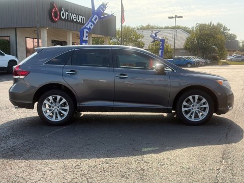 Pre-Owned Magnetic Gray Metallic 2014 Toyota Venza XLE FWD - photo 4 - Stock #X2581
