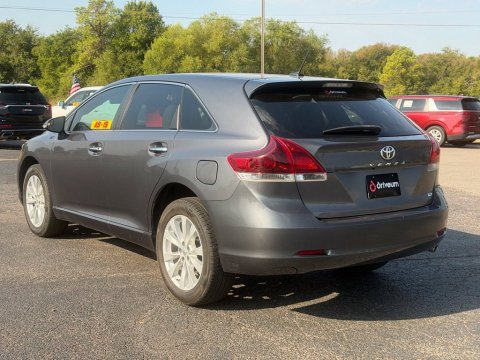 Pre-Owned Magnetic Gray Metallic 2014 Toyota Venza XLE FWD - photo 7 - Stock #X2581