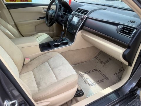 Pre-Owned Predawn Gray Mica 2016 Toyota Camry LE FWD - photo 16 - Stock #X2524