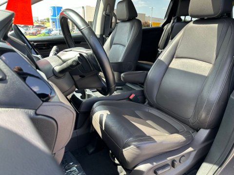 Pre-Owned  2021 Honda Odyssey Touring FWD - photo 13 - Stock #X2509