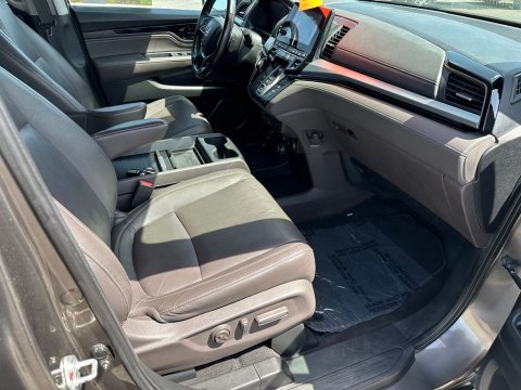 Pre-Owned  2021 Honda Odyssey Touring FWD - photo 16 - Stock #X2509
