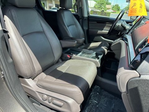 Pre-Owned  2021 Honda Odyssey Touring FWD - photo 17 - Stock #X2509