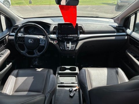Pre-Owned  2021 Honda Odyssey Touring FWD - photo 20 - Stock #X2509