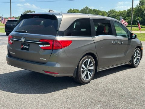 Pre-Owned  2021 Honda Odyssey Touring FWD - photo 6 - Stock #X2509