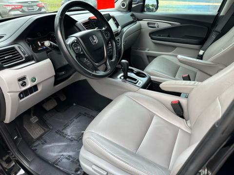 Pre-Owned Black 2016 Honda Pilot EX-L FWD - photo 12 - Stock #X2447