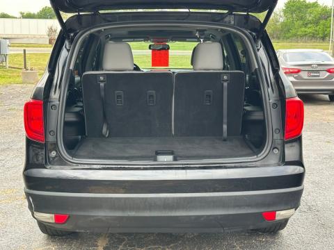 Pre-Owned Black 2016 Honda Pilot EX-L FWD - photo 8 - Stock #X2447