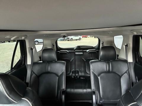 Pre-Owned Black 2023 Honda Pilot Elite AWD - photo 27 - Stock #A1062